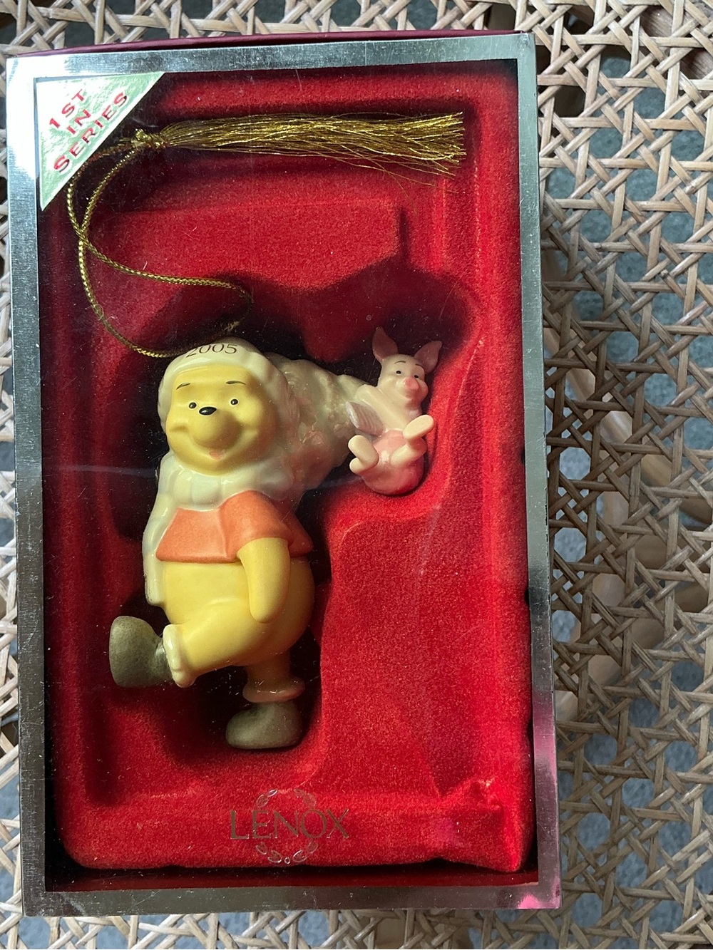Lenox 2005 Winnie the Pooh & Piglet Hanging Porcelain Ornament with Gold Cord